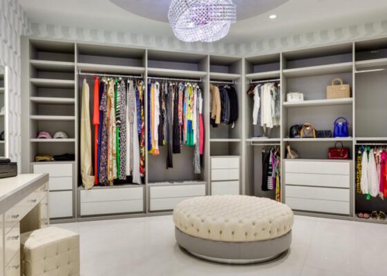 Sliding closets